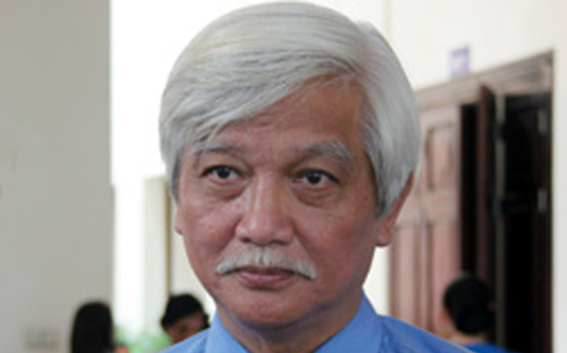 Ông Dương Trung Quốc: Thông qua luật kỳ này là “quá vội vàng”