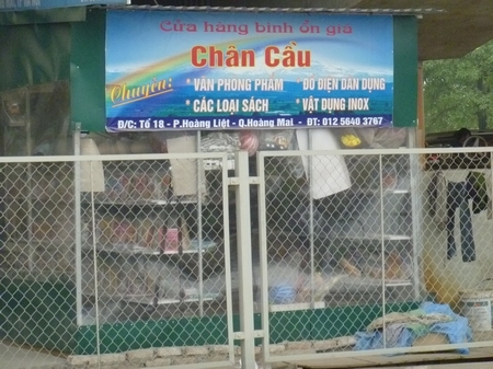 Hà Nội 3 lần xin quản lý gầm cầu để làm gì?