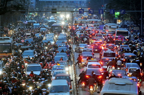 Hà Nội: đề xuất giữ nguyên giờ làm của cán bộ, công chức