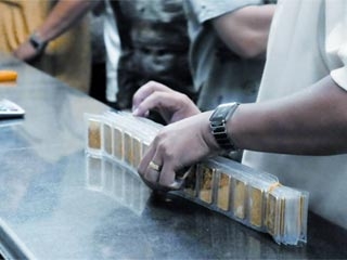 Đề xuất lộ trình tránh gây sốc thị trường vàng