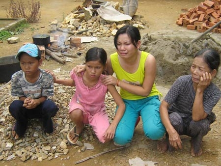 Bần cùng trên đất vàng
