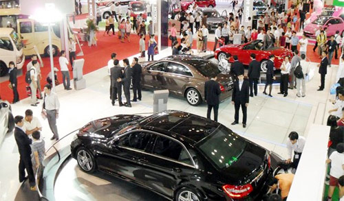 Ôtô 'phát ốm' với chính sách