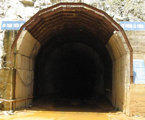Bộ TN-MT quyết xây thủy điện Đăk Mi
