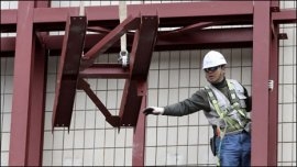 Người Việt lao động "chui" ở TQ