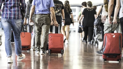 Hơn 6 triệu người từ EU đã nộp đơn vào chương trình định cư tại Anh